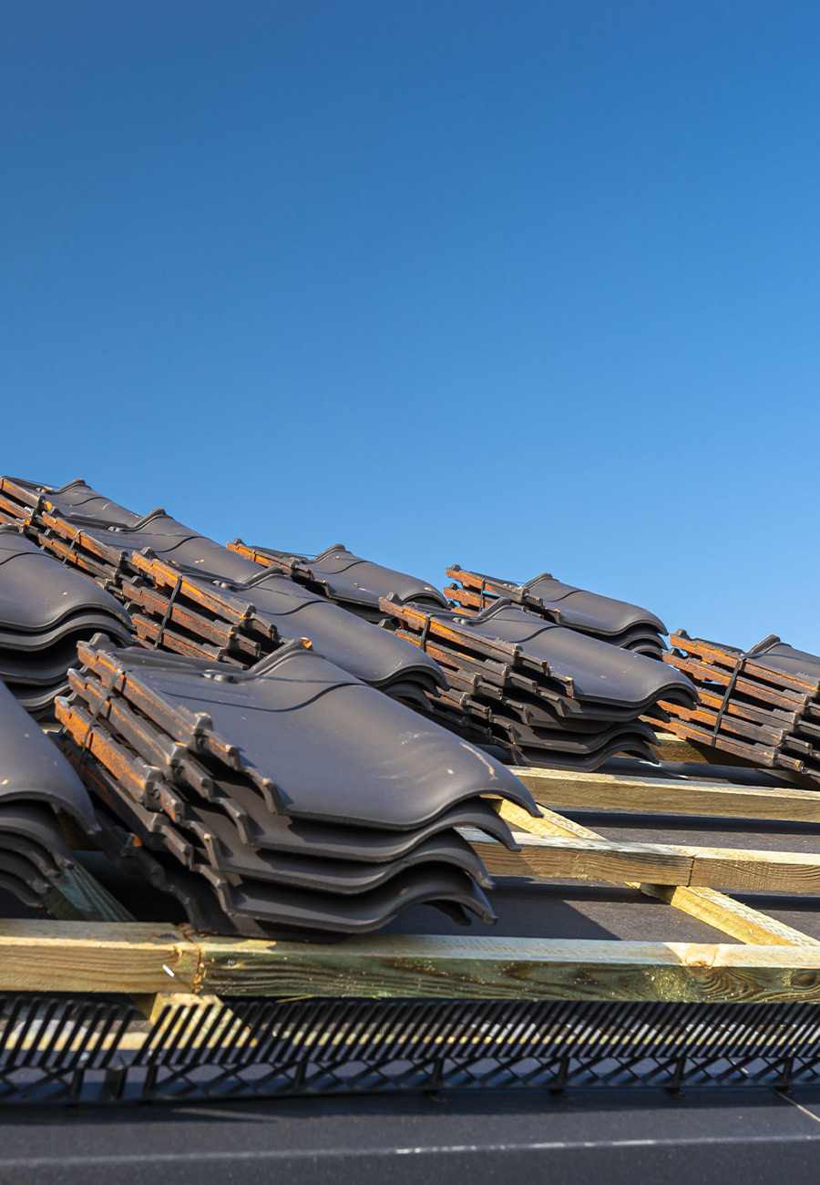 Des experts en pose de tuiles, ardoises et zinc à Ermont (95120) pour une toiture durable et esthétique dans le Val d'Oise (95)