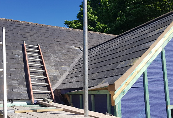 Ent Bischoff : Réparation et rénovation de toiture à Pontoise et dans tout le Val d'Oise (95)